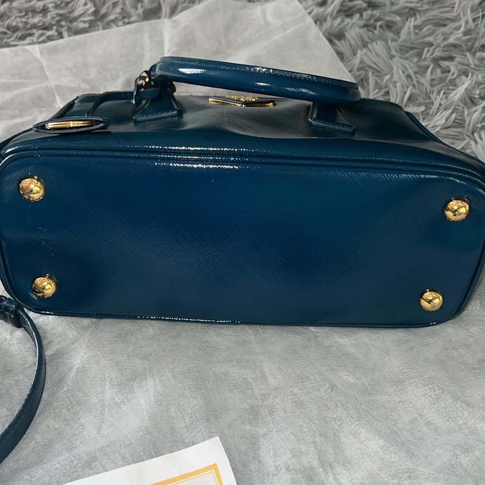 Prada saffiano leather bag - Picture 11 of 12